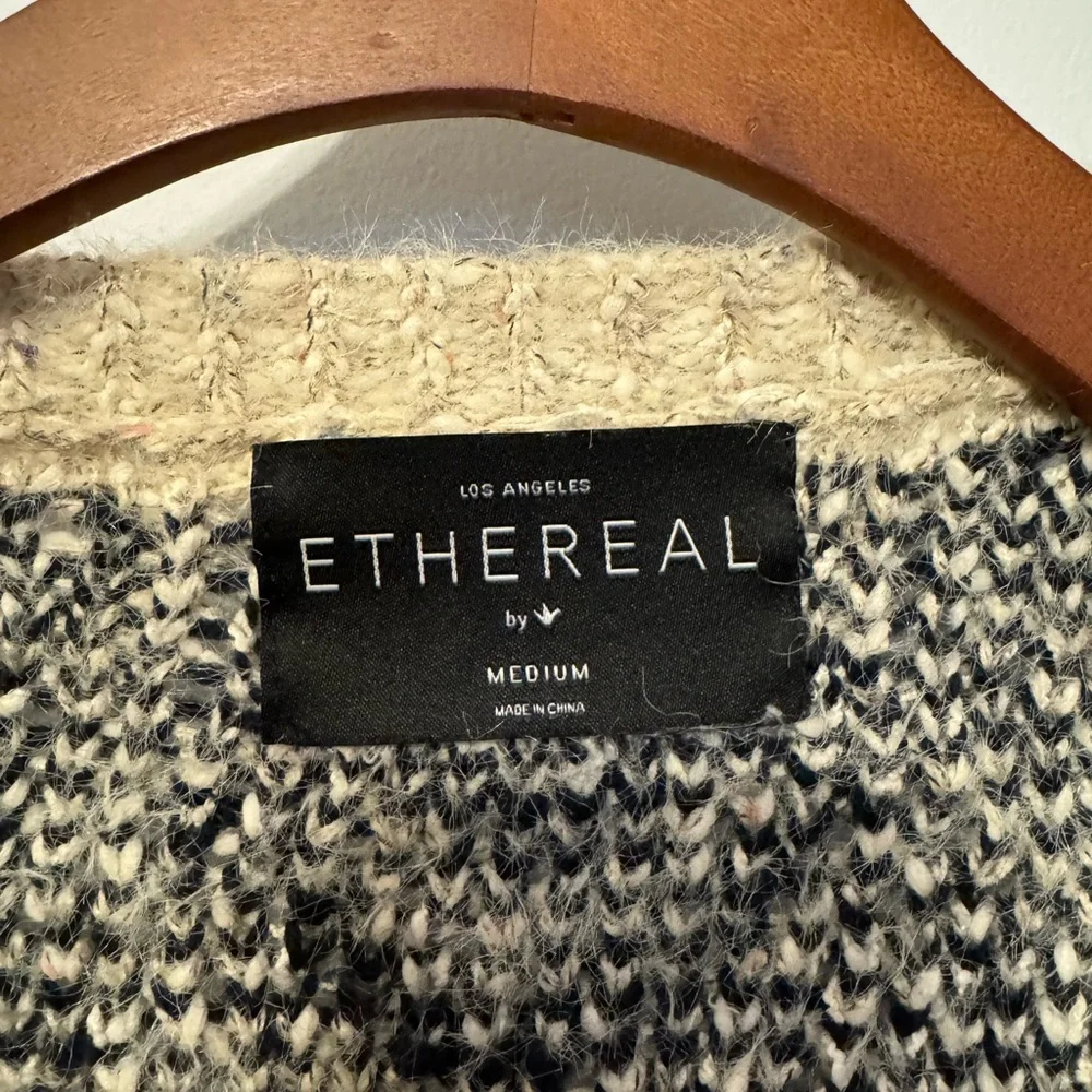 Ethereal cream and navy Aztec fuzzy cardigan with pockets - Picture 4 of 9